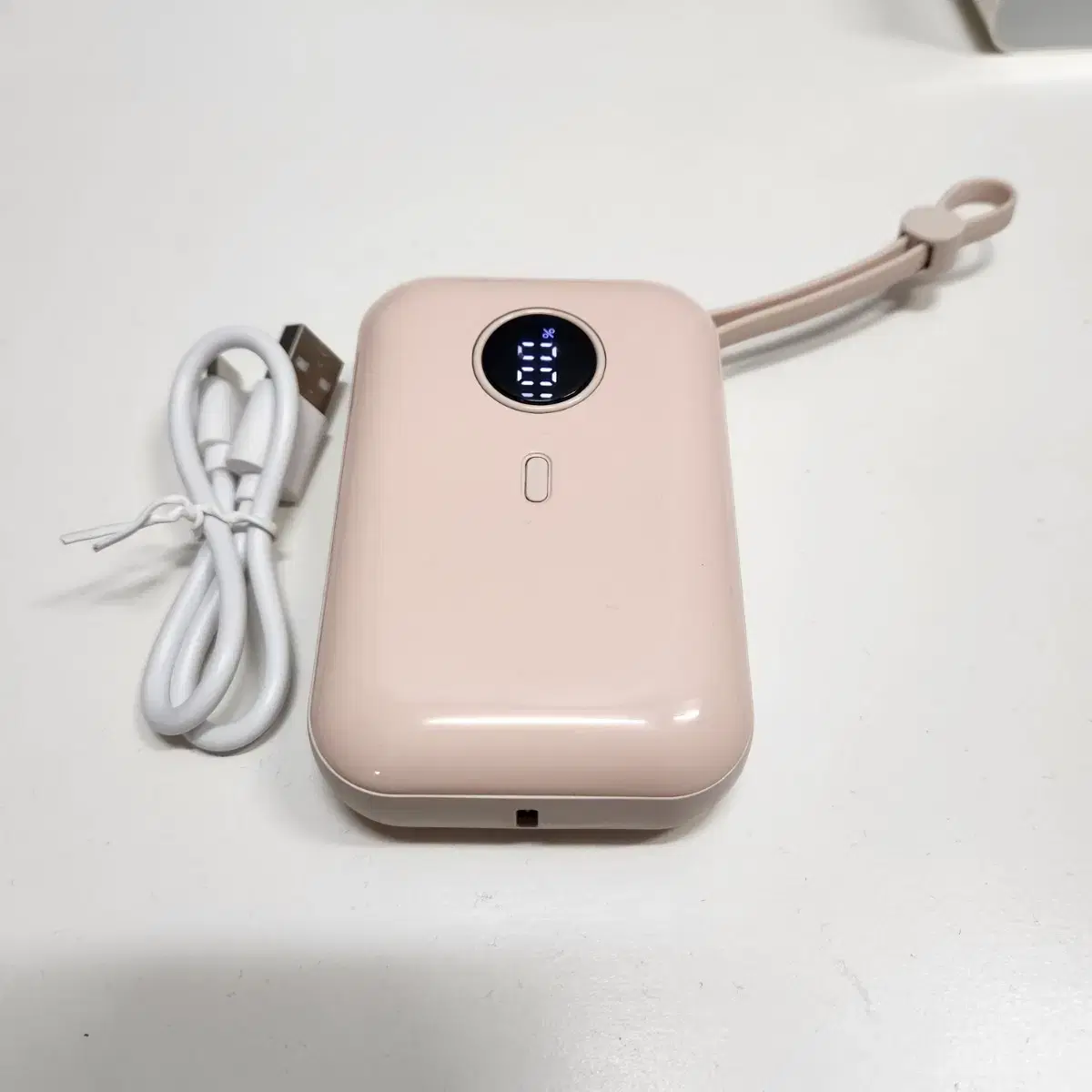 빌트인 보조배터리10,000mAh 22.5w